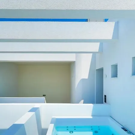 Narciso Thassos Luxury 4*