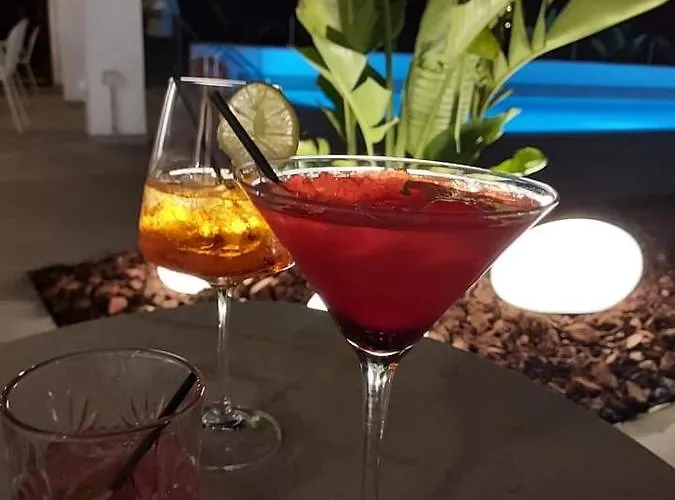 Narciso Thassos Luxury